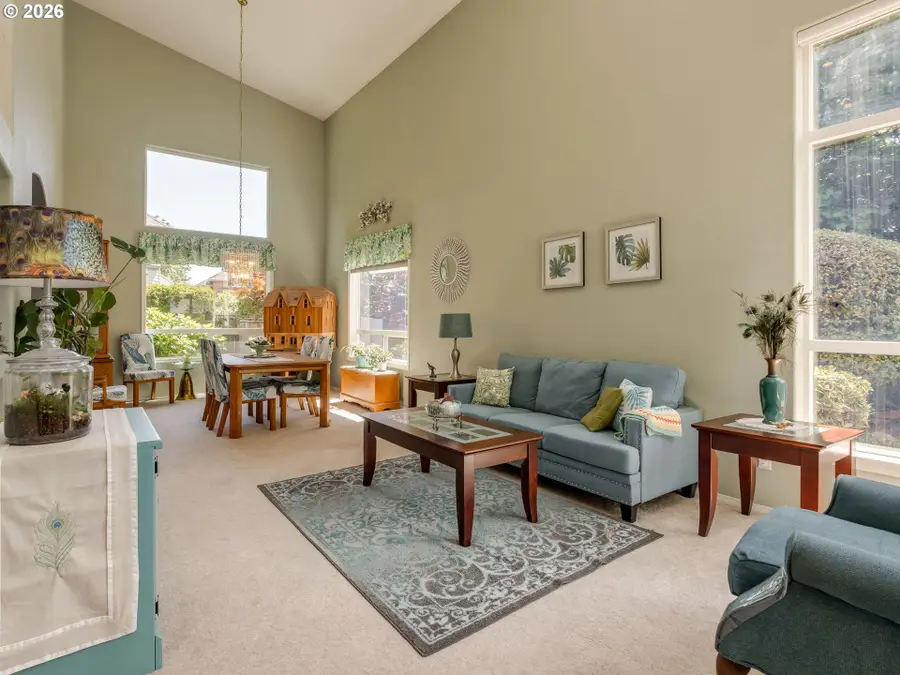 1598 Hallet Ct, Salem, OR 97304 - #3