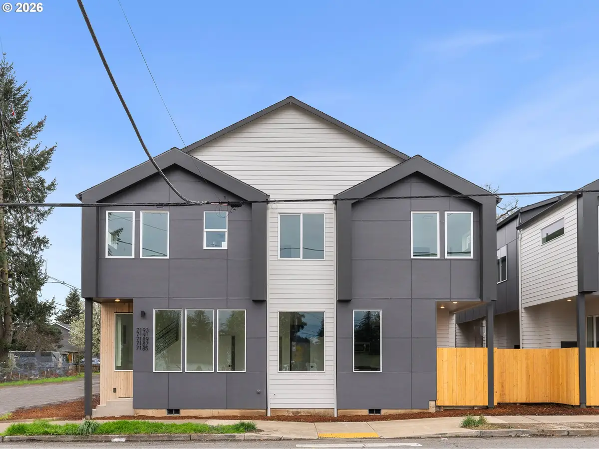 7193 SE Crystal Springs Blvd #8, Portland, OR 97206 - #1