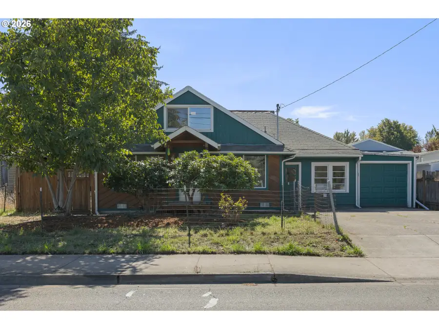 3160 Elmira Rd, Eugene, OR 97402 - #2