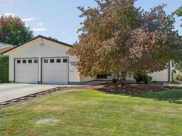 2389 Umpqua Rd, Woodburn, OR 97071