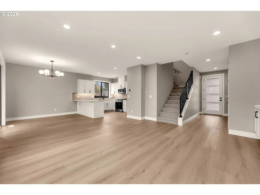 824 SE 35th St, Battle Ground, WA 98604 - #2