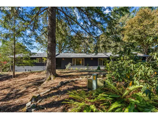 24745 Hidden Valley Rd, Philomath, OR 97370
