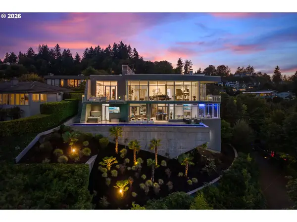 1305 SW Myrtle Ct, Portland, OR 97201