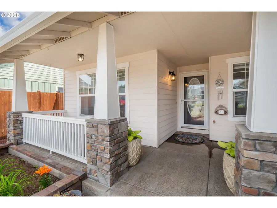 88099 Lindsay Ln, Veneta, OR 97487 - #2