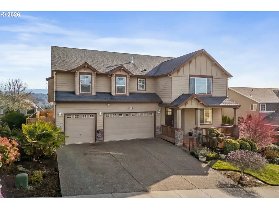 12702 SE Meadehill Ave, Happy Valley, OR 97086 - #3