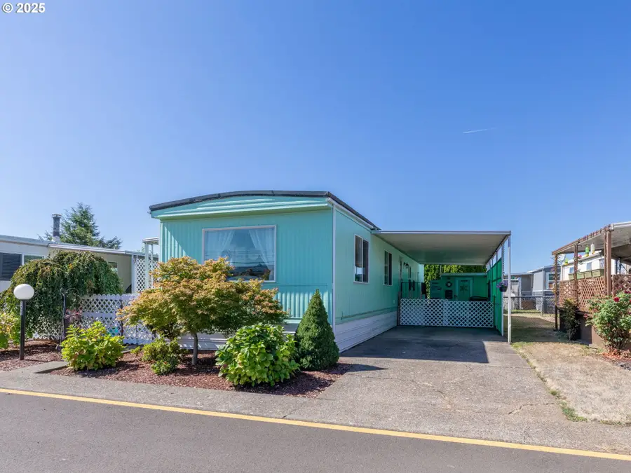 2902 E 2nd St #106, Newberg, OR 97132 - Image #3