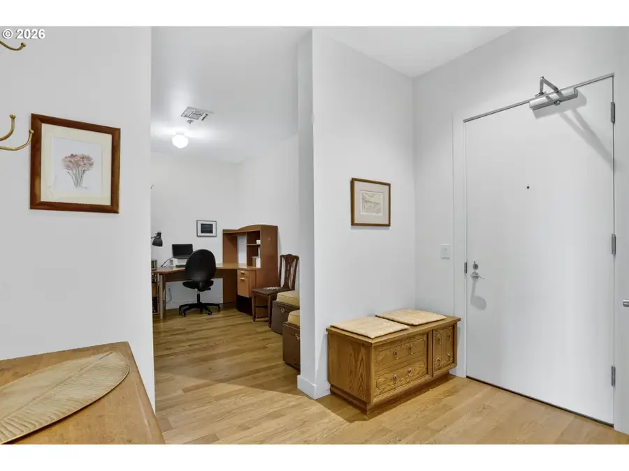 949 NW Overton St #512, Portland, OR 97209 - #2