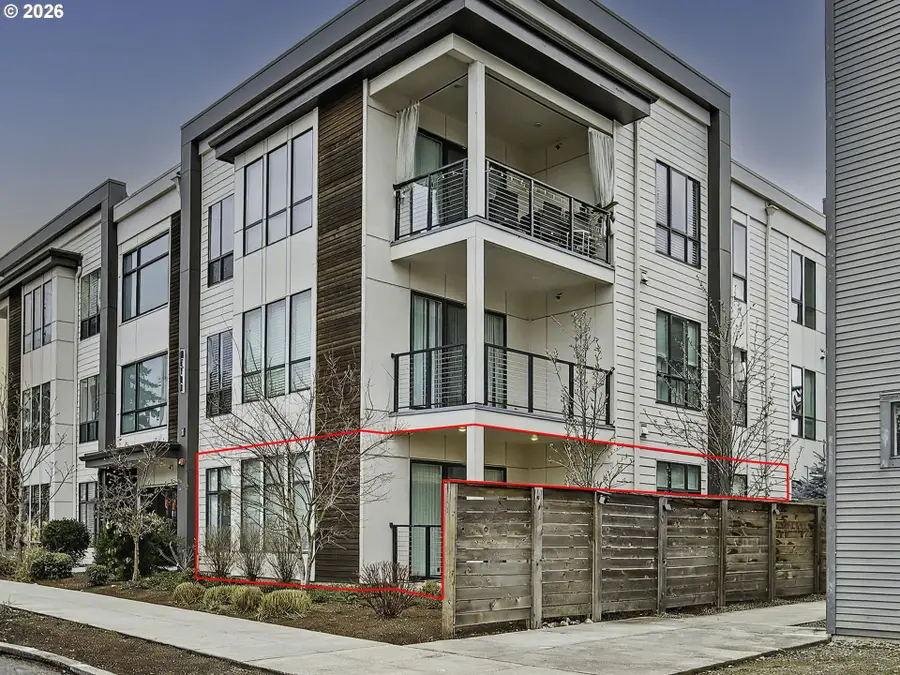 425 NE Bryant St #101, Portland, OR 97211 - #2