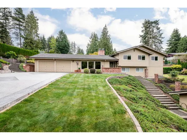 2454 Archwood Dr, Longview, WA 98632