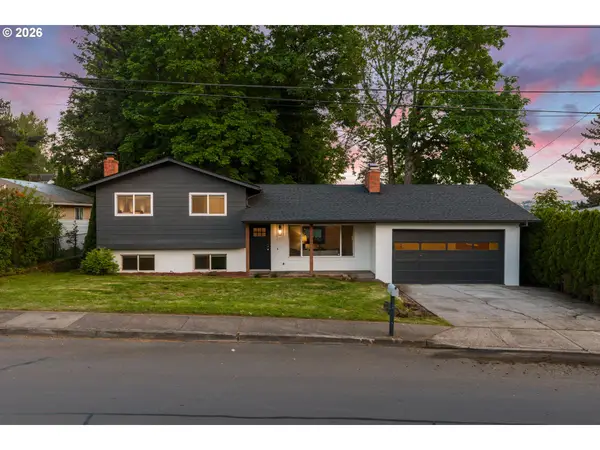 2410 NW 5th St, Gresham, OR 97030