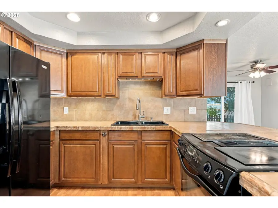 7310 NE 16th Ave #401, Vancouver, WA 98665 - #3