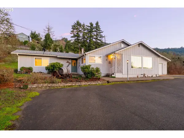1183 Lookingglass Rd, Roseburg, OR 97471