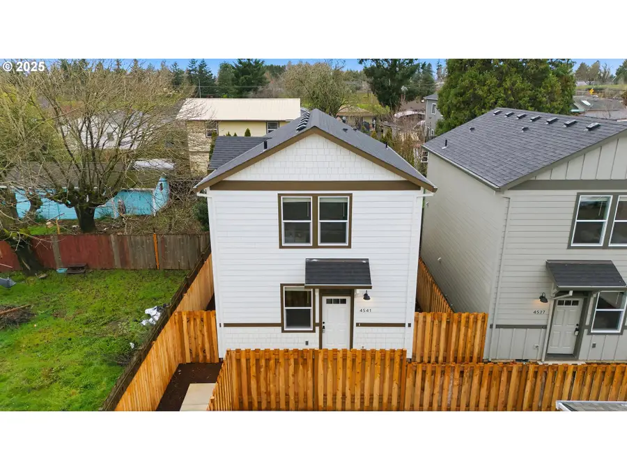 4541 SE 97th Ave, Portland, OR 97266 - Image #3