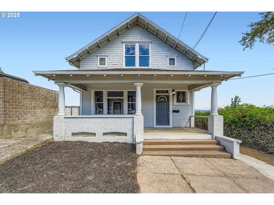 4606 S Corbett Ave, Portland, OR 97239 - Image #2