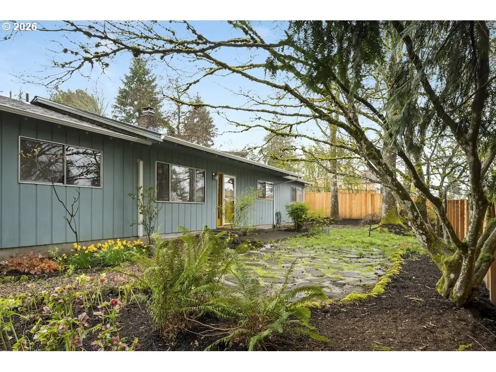 6420 Caldwell Rd, Gladstone, OR 97027 - #1