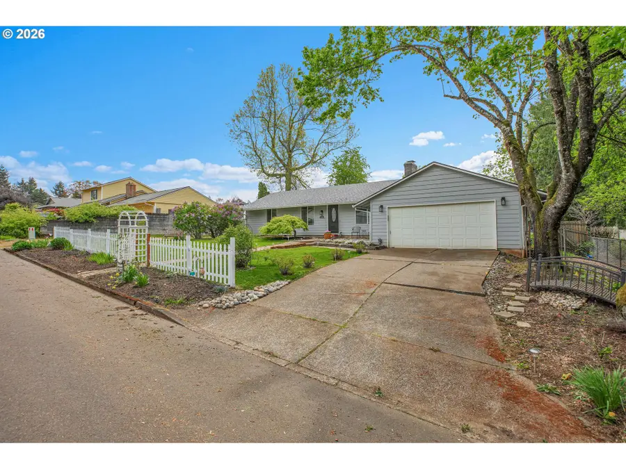 14400 S Ironwood Rd, Oregon City, OR 97045 - #3