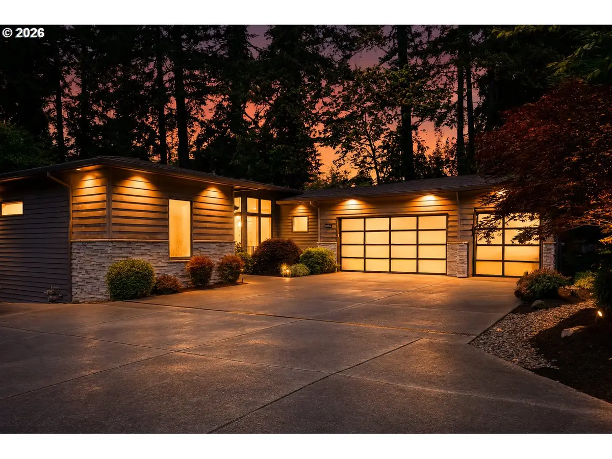 18965 Pilkington Rd, Lake Oswego, OR 97035 - #1
