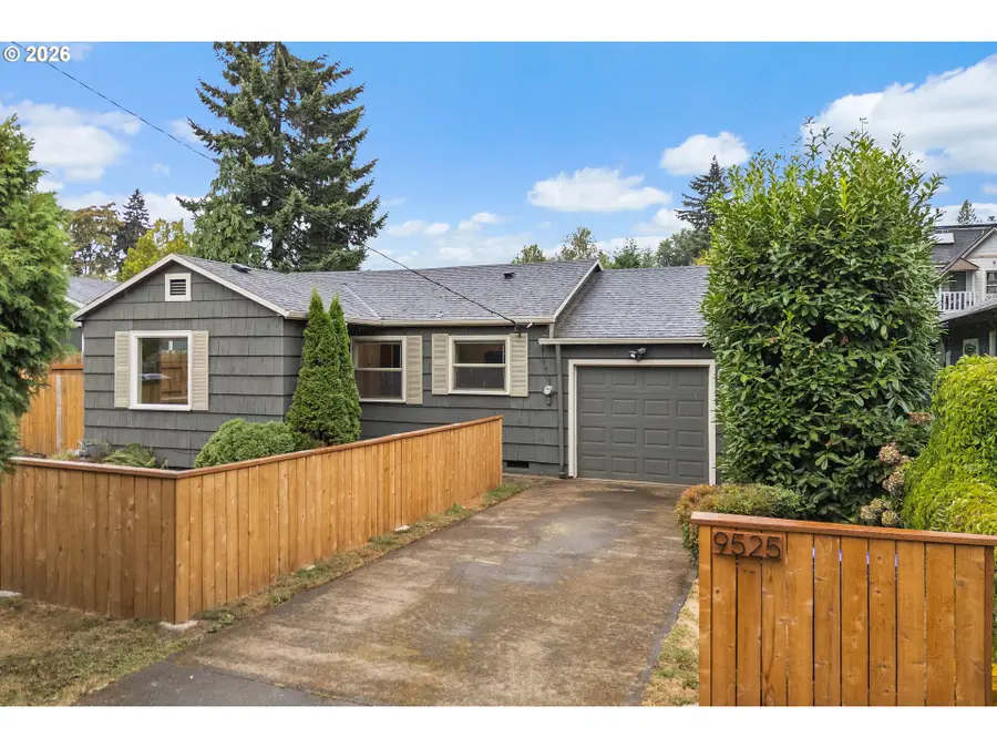 9525 N Hodge Ave, Portland, OR 97203 - #2