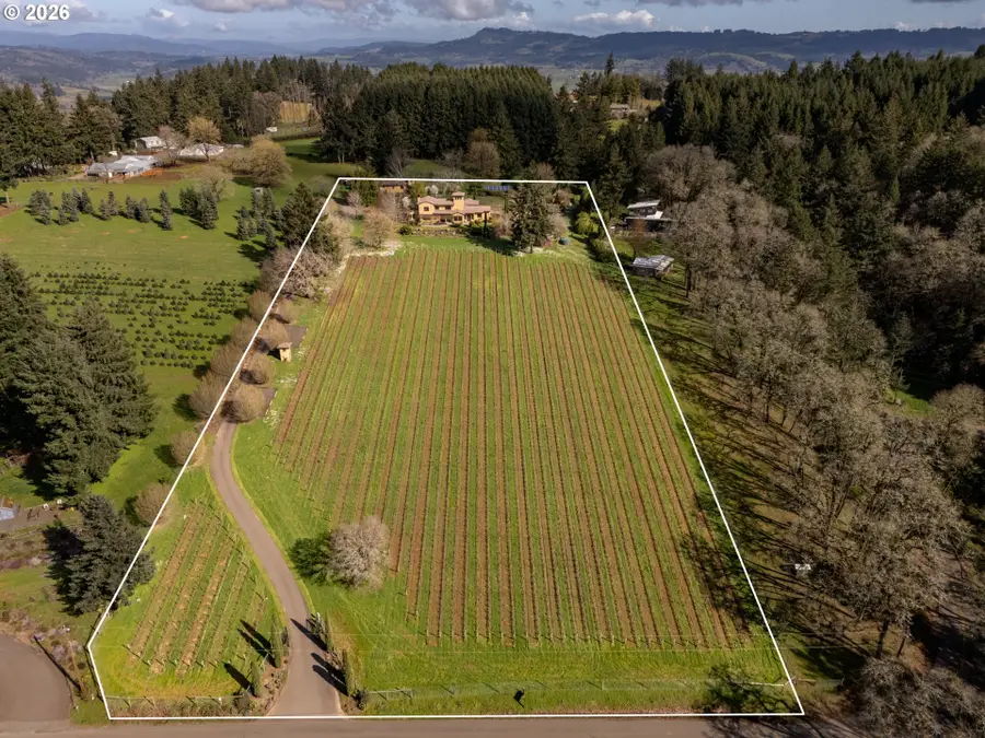 17001 NE Fairview Dr, Dundee, OR 97115 - #2