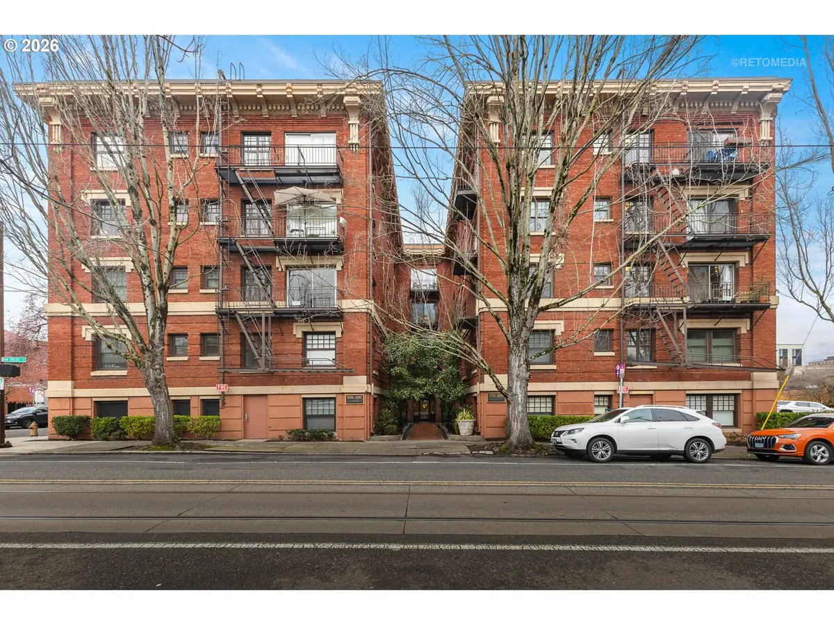 1829 NW Lovejoy St #304, Portland, OR 97209 - #1