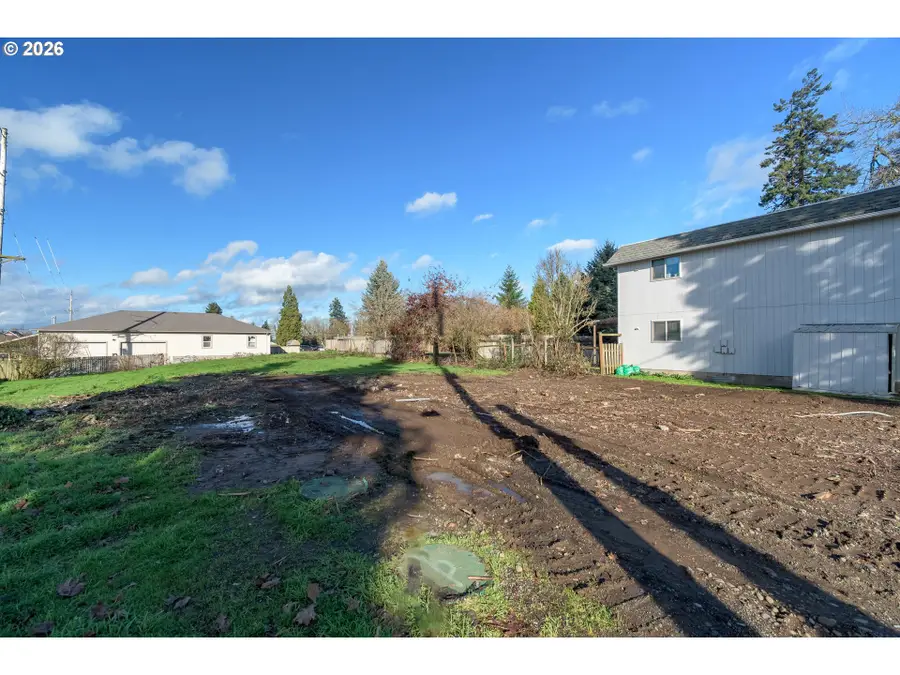 32633 W Mckenzie St, Eugene, OR 97408 - Image #3