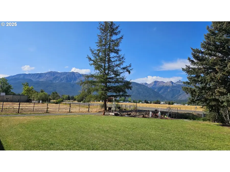 82757 Joseph Hwy, Joseph, OR 97846 - Image #2
