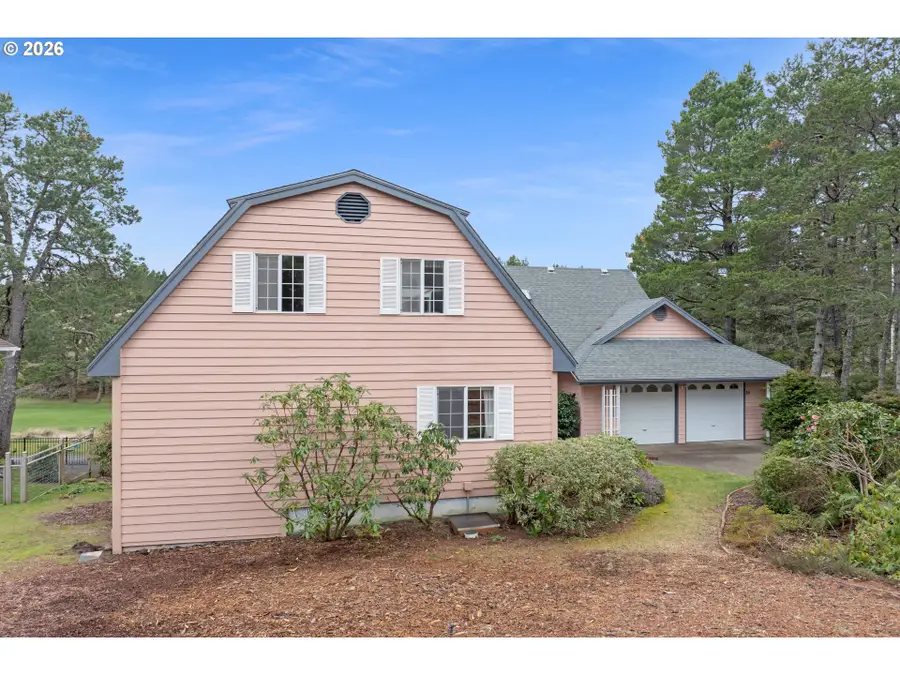26 Ocean Dunes Dr, Florence, OR 97439 - #2