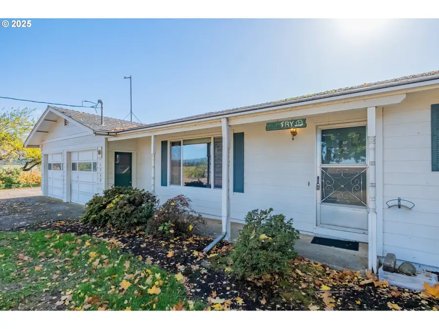 9885 Buena Vista Rd, Independence, OR 97351 - Image #3