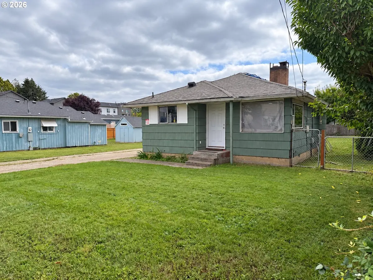 2812 19th Ave, Forest Grove, OR 97116 - #1