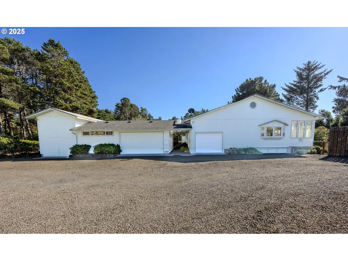 87830 Terrace View Dr, Florence, OR 97439 - #1