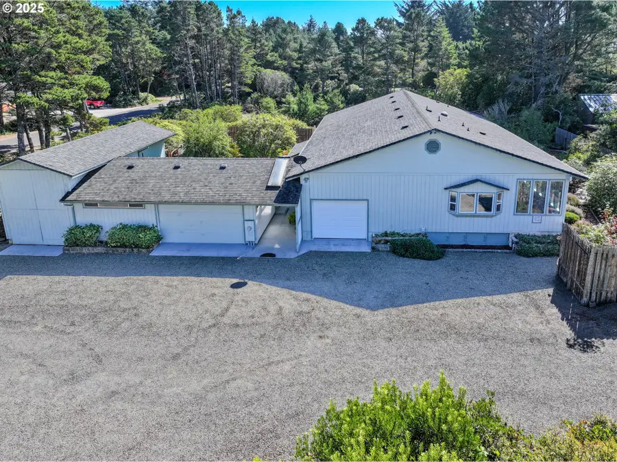 87830 Terrace View Dr, Florence, OR 97439 - #2