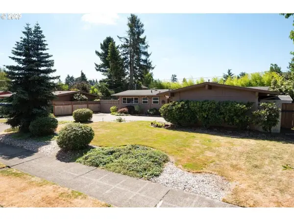 13540 NE Sacramento St, Portland, OR 97230