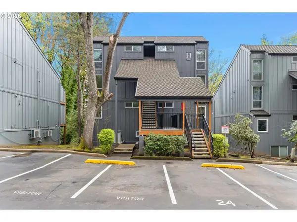 100 Kerr Pkwy #52, LakeOswego, OR 97035