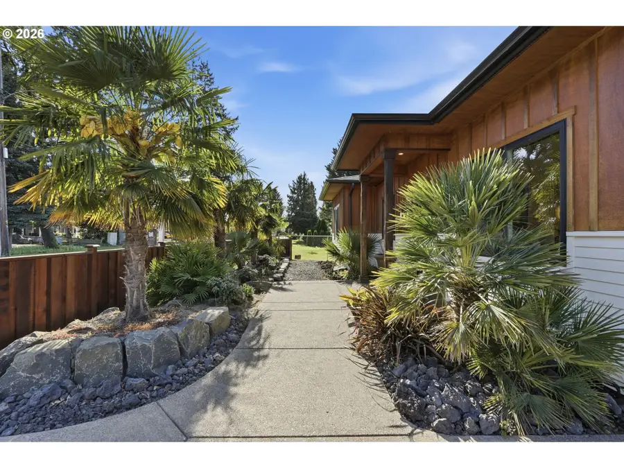 571 River Loop 2, Eugene, OR 97404 - #3
