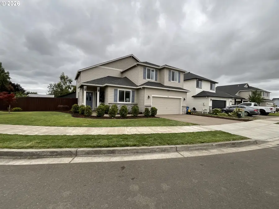 820 8th St, Gervais, OR 97026 - #3