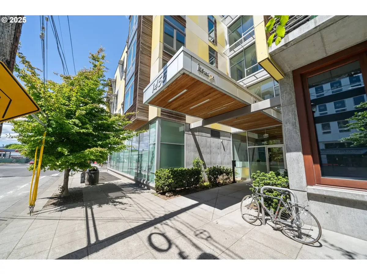1455 N Killingsworth St #201, Portland, OR 97217 - Image #1