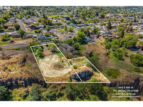 1915 E 9th St, TheDalles, OR 97058
