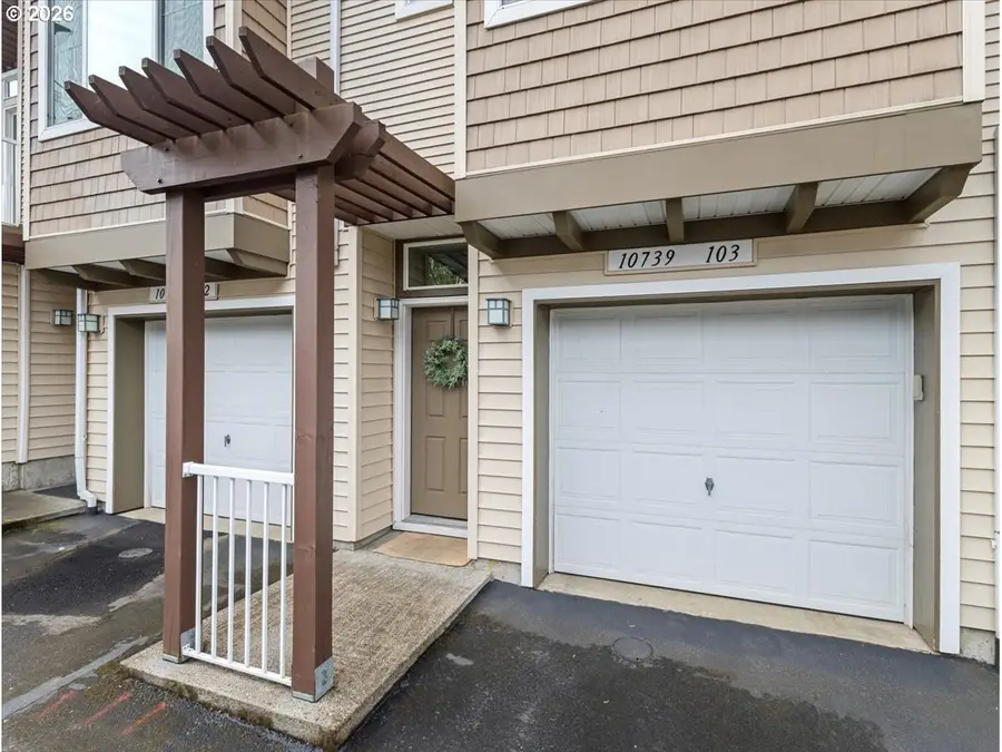 10739 SW Canterbury Ln, Tigard, OR 97224 - #3