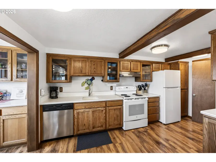 88426 2nd Ave, Florence, OR 97439 - #3