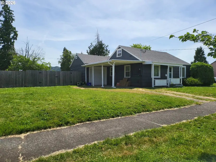 1865 J St, Springfield, OR 97477 - #2