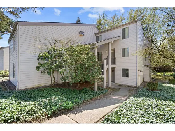 11742 SW Boones Bend Dr, Beaverton, OR 97008