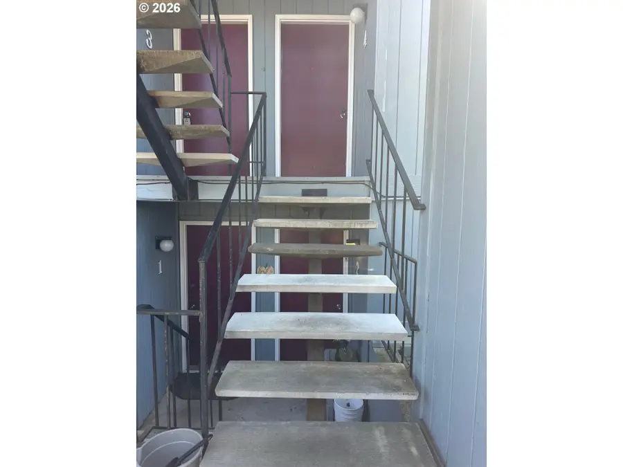 10010 SW Hall Blvd #3, Tigard, OR 97223 - #2