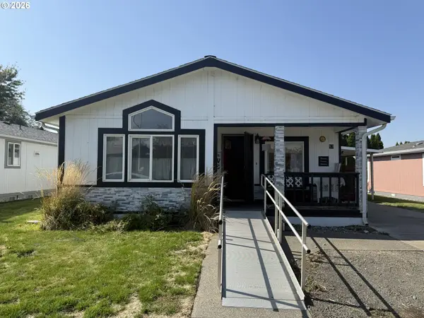 910 Cowl St #52, MiltonFreewater, OR 97862
