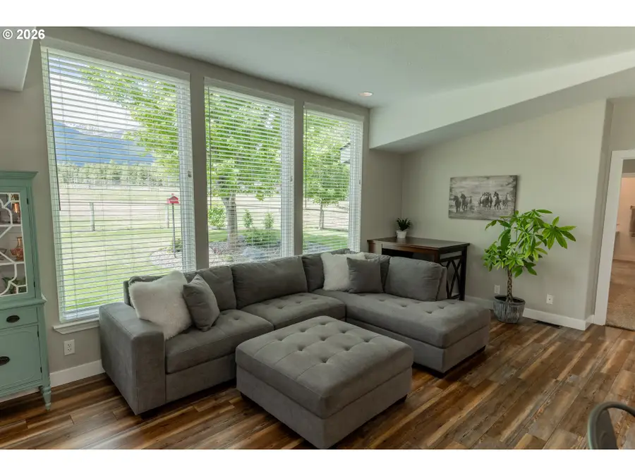 83440 Russell Ln, Joseph, OR 97846 - #3
