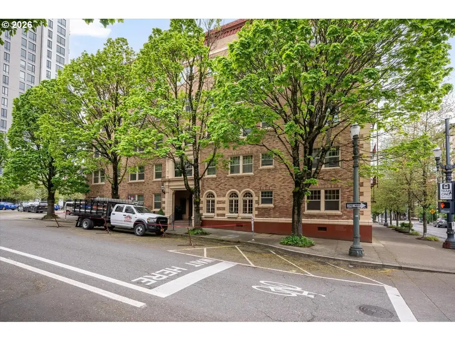 709 SW 16th Ave #505, Portland, OR 97205 - #3