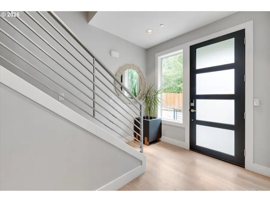 9629 SW 18th Pl, Portland, OR 97219 - #2