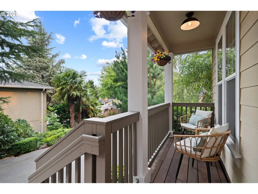 9066 SW Monterey Pl, Portland, OR 97225 - #3