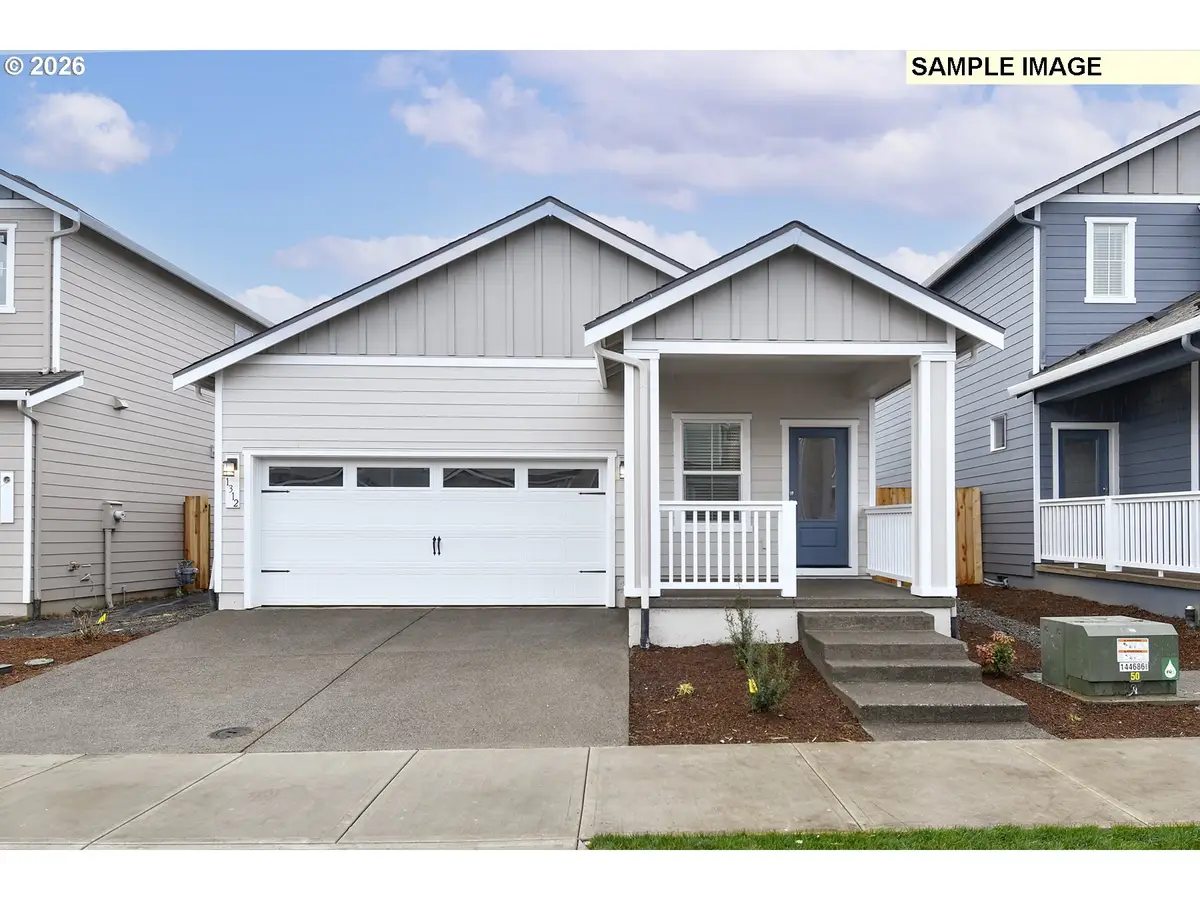 1325 Owl Ave, Woodburn, OR 97071 - #1