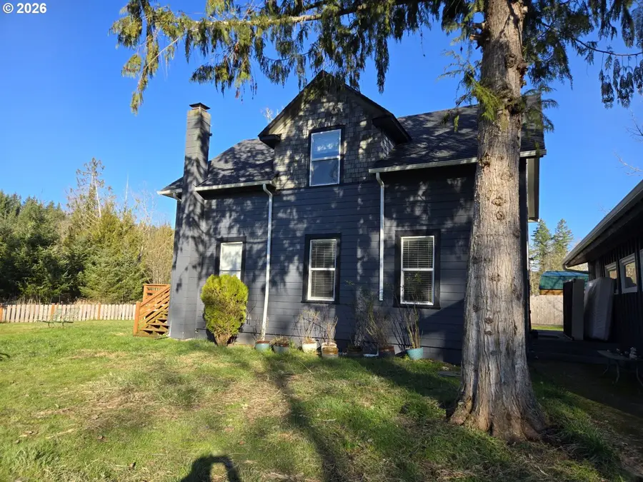 4720 Spirit Lake Hwy, Silverlake, WA 98645 - Image #3