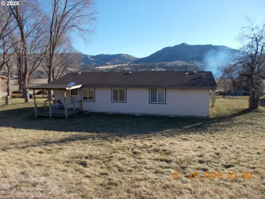 46700 Hwy 402, Monument, OR 97864 - Image #2